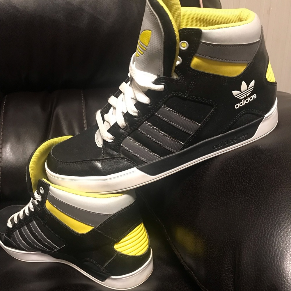 Men adidas shoes